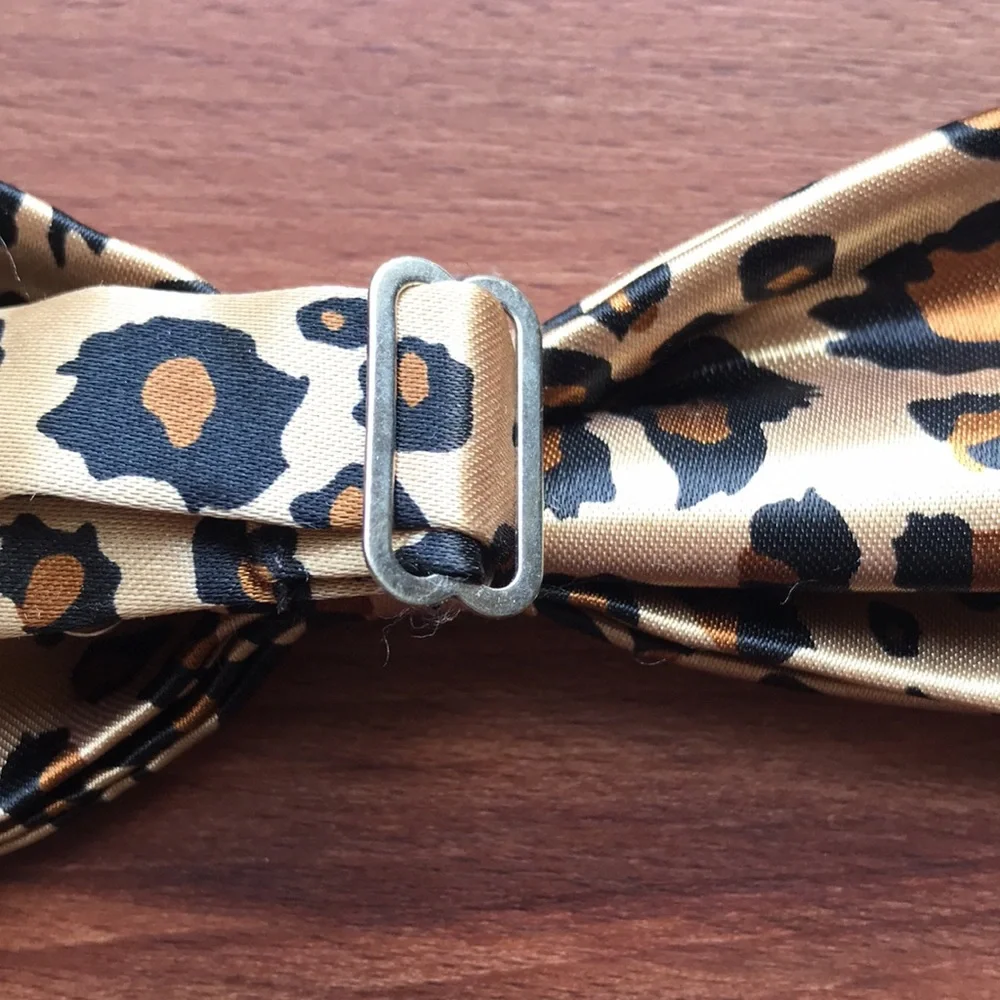 Leopard Print Adjustable Cat/Dog Bow Tie